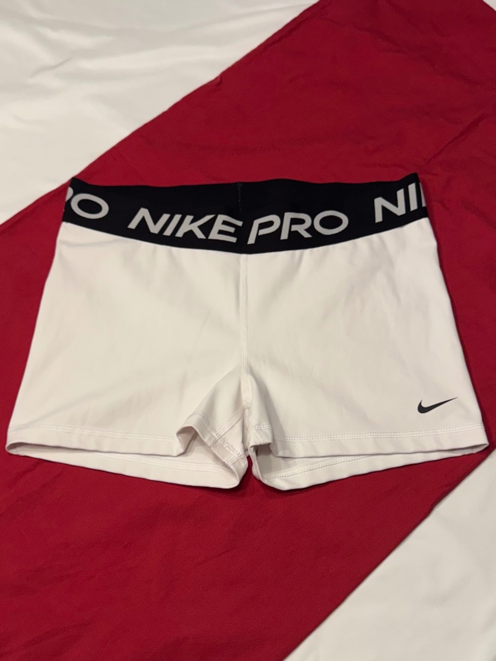 NIKE PRO Dri-Fit shorts (size: large)
